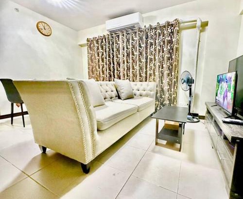 Paranaque Apartment | 3BR Resort Style Condo