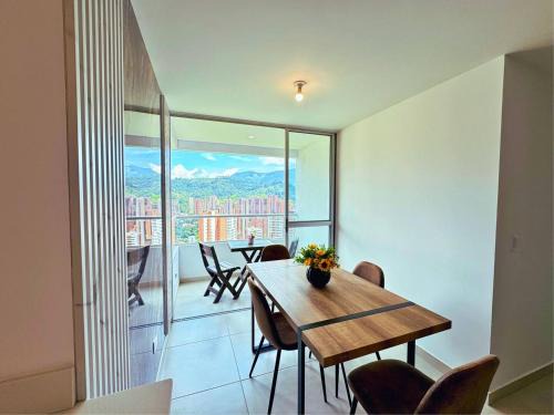 Sabaneta Apartment | 3br Stunning 19th Floor Views Pool Sabaneta