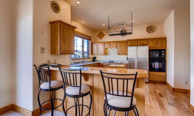 Crested Butte House | 3br Townhome With Mountain Views & Garage 3 Bedroom Townhouse - No Cleaning Fee! by RedAwning