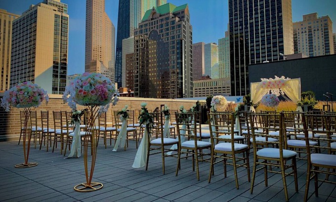 Gold Coast House | 3x Comfortable Deluxe Queen Queen Rooms at Viceroy Chicago, Pet-Friendly!