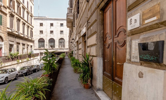 Esquilino Apartment | 4-bdr Apt Among Colosseum&termini 10-people