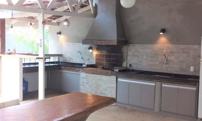 Praia do Pauba House | 4 Bedroom House with Pool & Barbecue