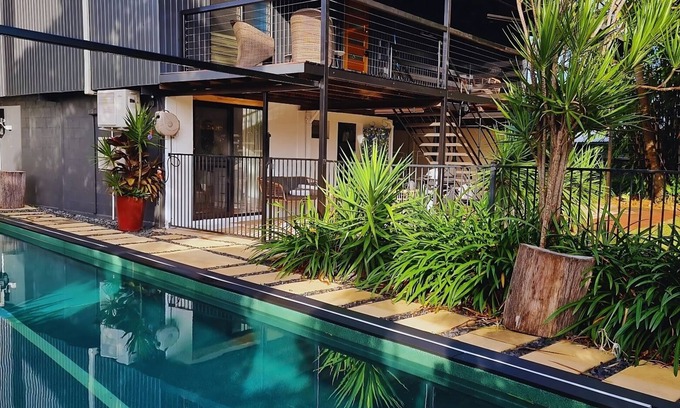 Moil House | 4 BEDROOM TROPICAL HOME + LAP POOL + PARKING FOR CARAVANS, BOATS OR TRAILERS.