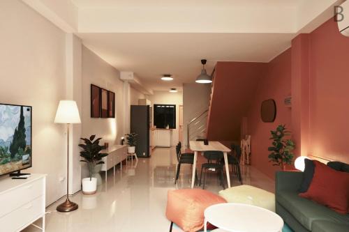 Chiang Rai Apartment | 4 bedrooms, Private & Cozy house @ Walking Street