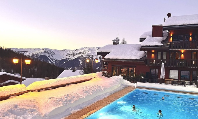 Plagne 1800 Apartment | 4 people La Plagne 1800 Pool - Sauna - Tennis - Squash - South Balcony