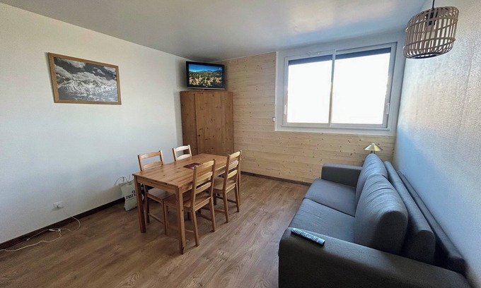 Cadeilhan-Trachere Apartment | 4-person studio at Pla d'Adet