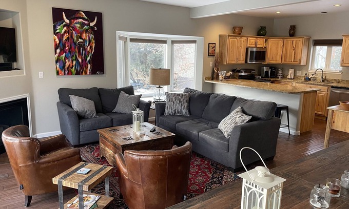 Eagle-Vail House | 4 - Season Mountain Getaway - Skiing, Golf, Hiking all minutes away!