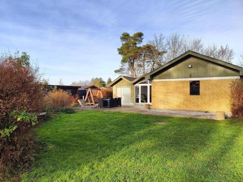 Hou House | 4 star holiday home in Hals
