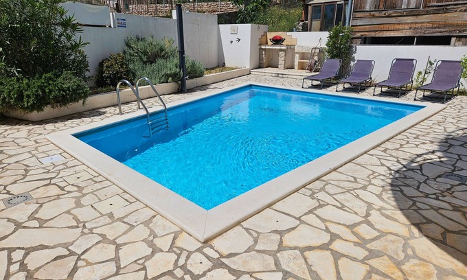 Bol Apartment | 4 star Luxury Apartment With Private Swimming Pool and countryside and sea views