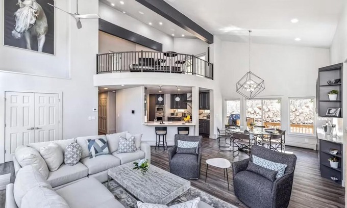 Vail Apartment | 4223 Spruce Way Duplex