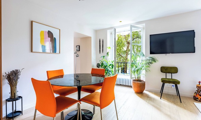 Saint-Thomas-d'Aquin Apartment | 42ChercheMidi - New 100m2 3BR Designer Flat in Paris 6th St Germain-des-Près