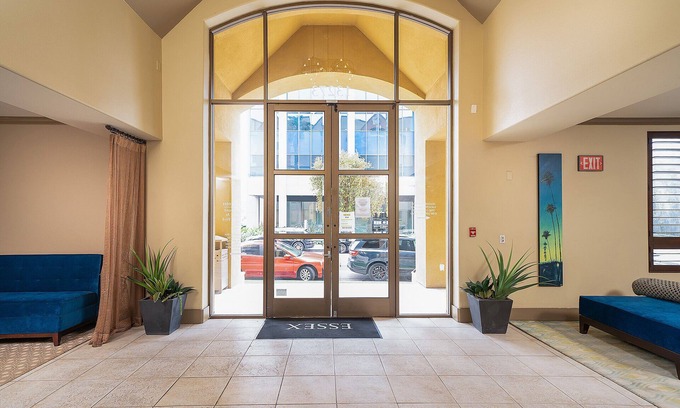 Del Rey Apartment | 430531 Executive 1BR by Marina w/2 parking spaces