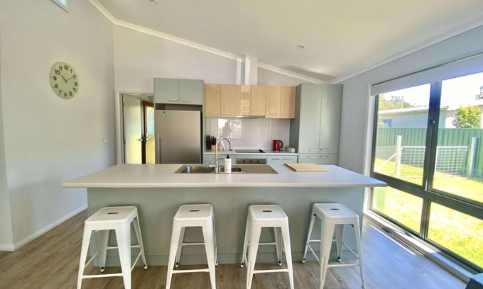 Mallacoota House | 47 Mirrabooka Road, Mallacoota