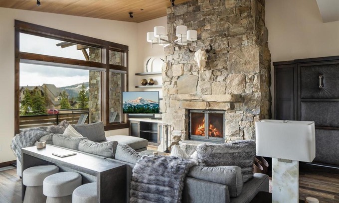 Big Sky House | 4B Lodgeside by Moonlight Basin Lodging