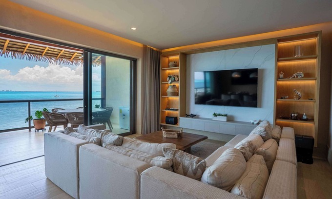 Isla Mujeres Apartment | 4BR Luxe Apartment With Panoramic Views