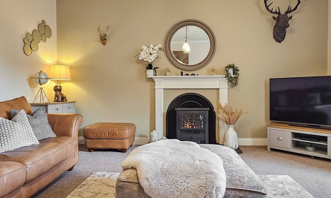 Scaniport Cottage | 5 bedroom accommodation in Scaniport, near Inverness