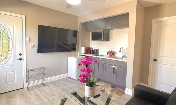 Hermosa Village Apartment | 5 minutes from Disneyland