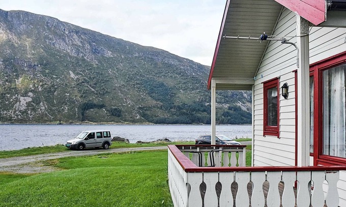 Silda House | 5 person holiday home in Selje