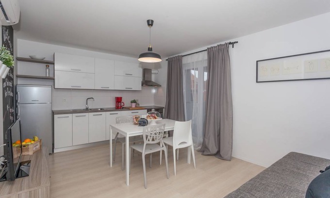 Biograd na Moru Apartment | 50 m² Apartment ∙ 1 bedroom ∙ 4 guests