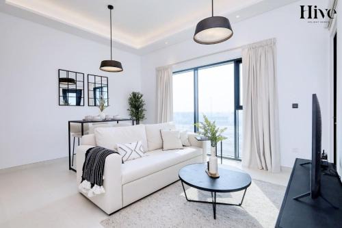 Jebel Ali Apartment | 7 By Aurora 301
