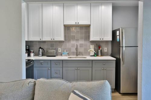 Madeira Beach House | 7 - Island Paradise Cottages - Sandy Shores