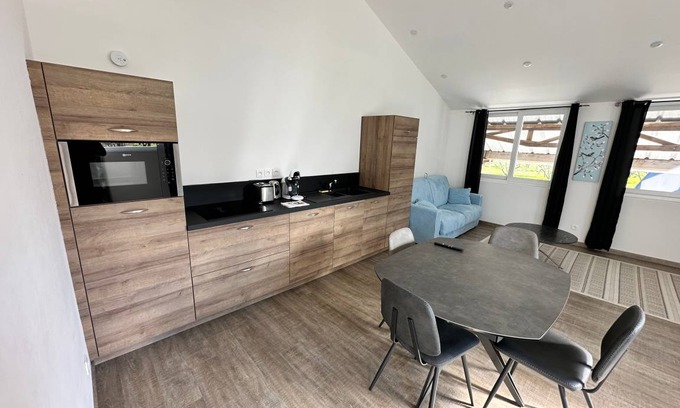 Jumieges Apartment | 70 m² Apartment ∙ 1 bedroom ∙ 4 guests