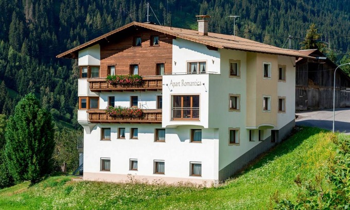 Kappl Apartment | 72 m² Apartment ∙ 2 bedrooms ∙ 4 guests