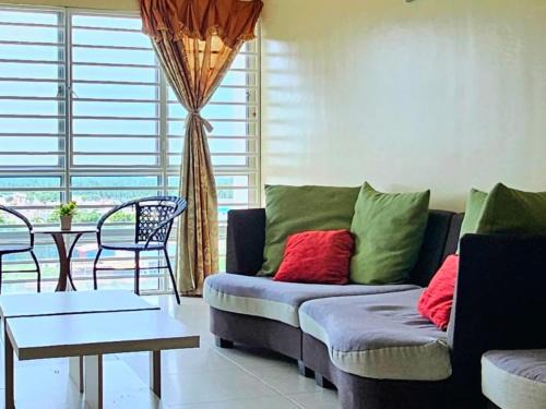 Sekinchan Apartment | 8楼民宿 Enjoy the Paddy Field View
