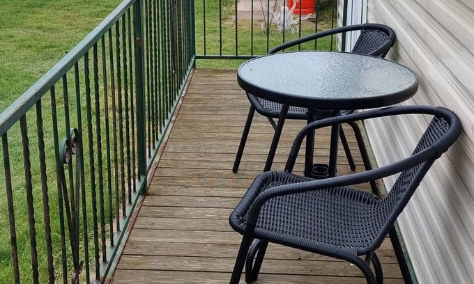Skegness Apartment | 8 Berth Caravan Direct Beach Access