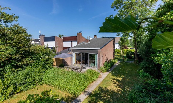 Nieuwvliet House | 80 m² House ∙ 3 bedrooms ∙ 6 guests