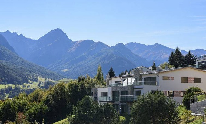 Engadin Scoul Apartment | 82 m² Apartment ∙ 2 bedrooms ∙ 4 guests