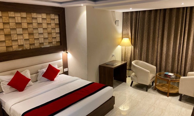 Basti Hotel | 8fold by LaRiSa, Basti