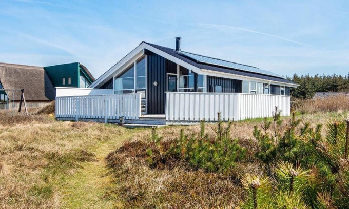 Vrist Strand House | 9 person holiday home in Harboøre-By Traum