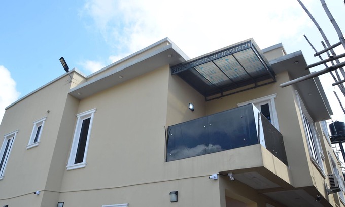 Onitsha Apartment | A cozy home apartment that serves as home away from home.