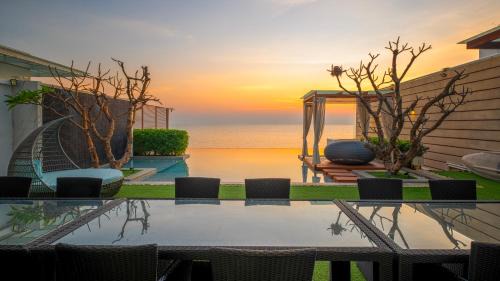 Hua Hin Hotel | A Dream Hua Hin - Beachfront Retreat