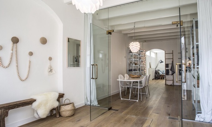 Utrecht City Center House | A luxury loft apartment on a quiet square, practically under the Dom!