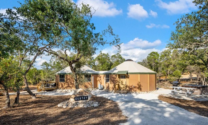 Canyon Lake RV Rental | A Unique Texas Hill Country Glamping Experience