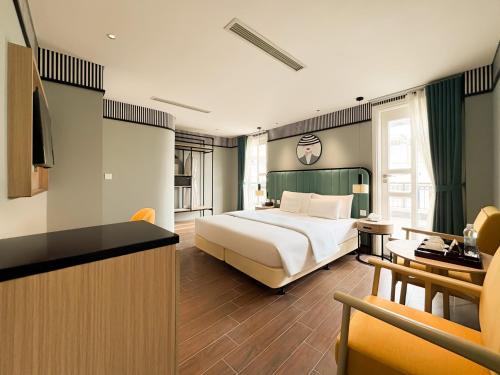 Hai Ba Trung Hotel | A25 Hotel - 130 Bà Triệu