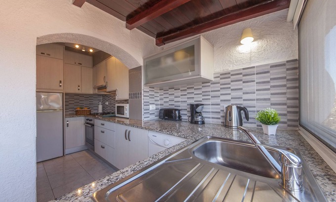 Lagos City Center Apartment | A35 - Maritime Discovery Apartment