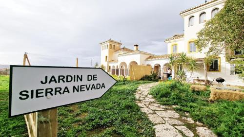 Alhendin House | AA Guest - Torreón del Jardín de Sierra Nevada