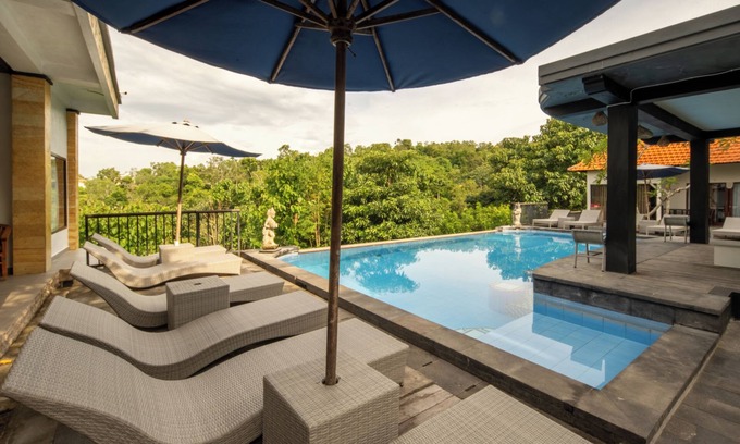 Penida Island Hotel | Abasan Hill Hotel and Spa