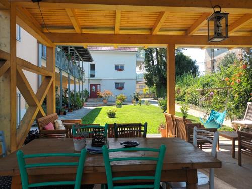 Ljubljana City Centre House | Accommodation Baron