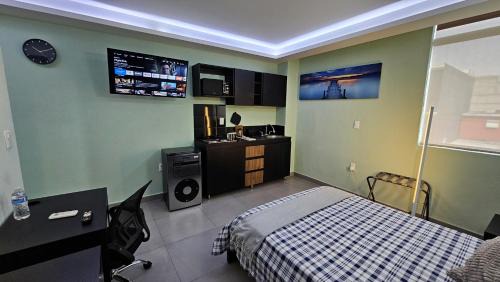 Cuautitlan Izcalli Apartment | ACEQUIA Master Suites BLACK & WHITE