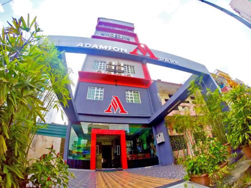 Kuala Lumpur City Centre Hotel | Adamson Park Kuala Lumpur
