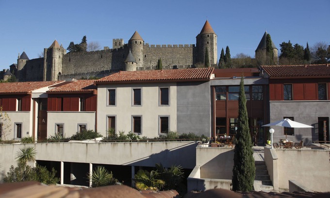 Carcassonne House | Adonis Carcassonne Résidence la Barbacane