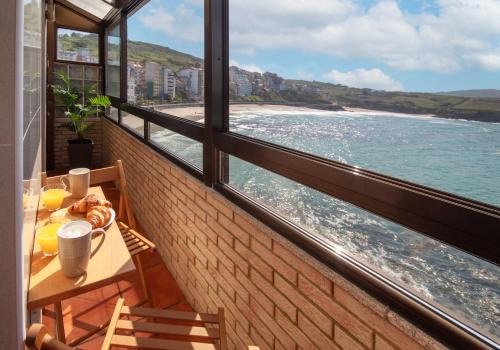 Malpica de Bergantinos Apartment | AG Piso Caldeirón Malpica, primera linea de playa