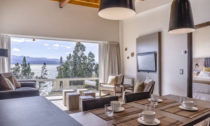 San Carlos de Bariloche Apartment | Aguila Mora Suites & Spa