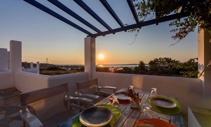 Paros House | Aigaiou Avra Apartments