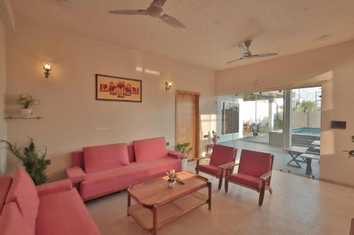 Ujjain Villa | Aikantik Villa-5 Rooms Villa with Pool