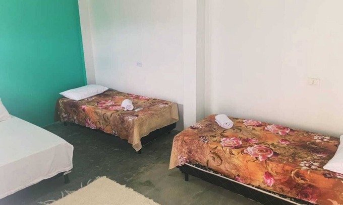 Maragogi House | Air-conditioned suite for up to 6 people - Q6 - Maragogi Social Hotel School
